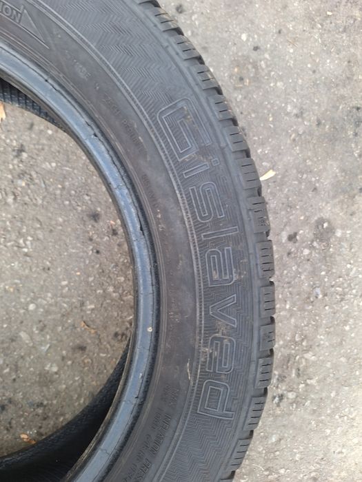 8.5 mm! 205 55 16 Gislaved evrofrost 6