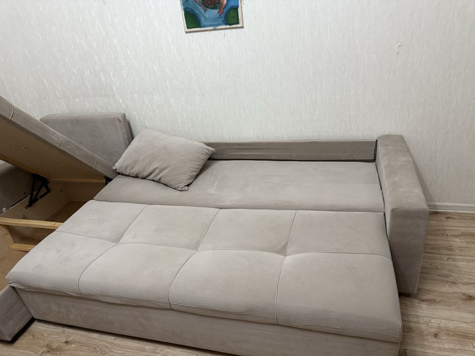Диван кровать угловой