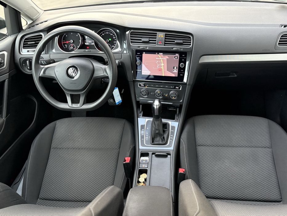 VW Golf 7,5 AUTOMATA Fara Adblue 156000 Km Xenon Led Nav Apple An 2018