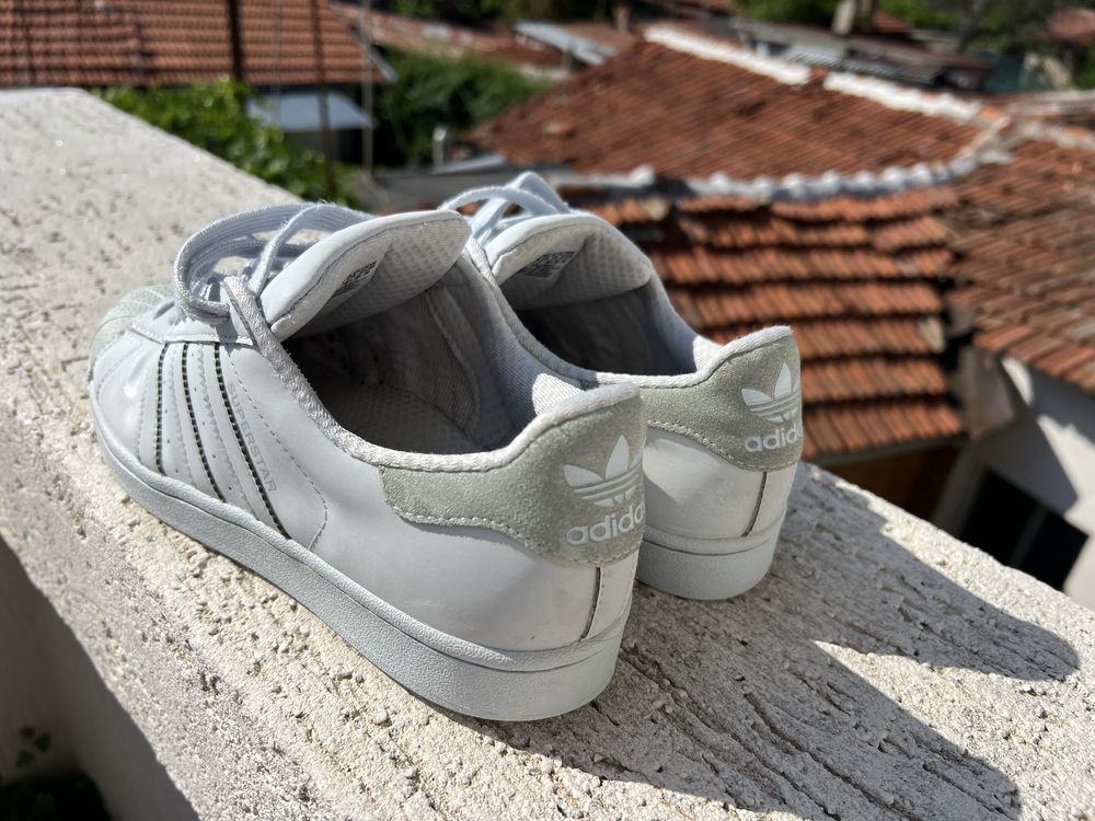 Adidas SuperStar Asicolor 40 2/3
