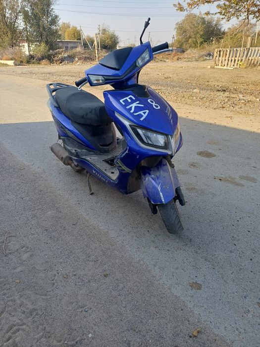 Продам мопед скутер на ходу