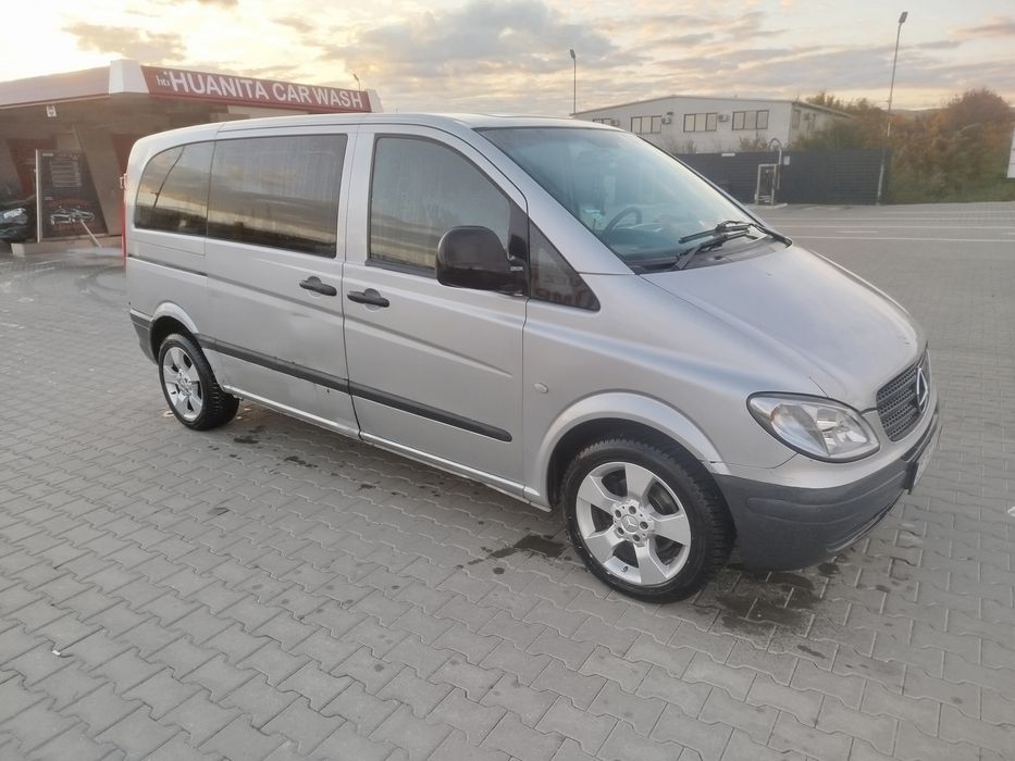 Vand sau schimb mercedes vito