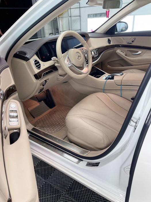 Mercedes S 450 Hybrid 4 Matic