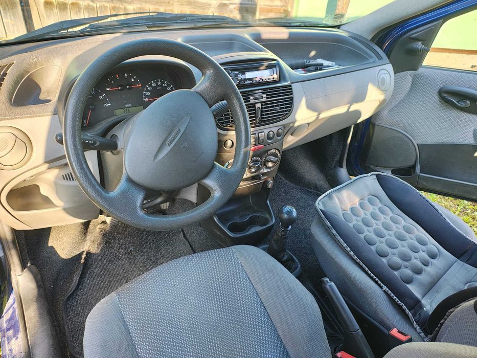 Fiat Punto 1.2l, 2002, 2 usi
