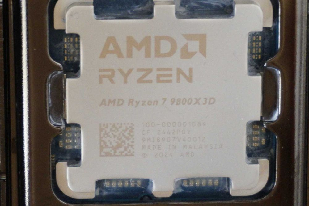 Bundle: AM5 дъно, дънна платка X870E Taichi + Ryzen 9800x3D