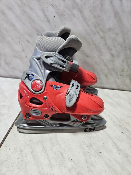 Patine gheata 671 reglabile marime 29-30-31-32  .