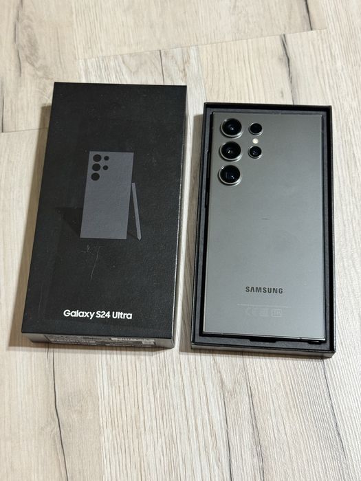 Samsung S24 Ultra 512 gb Ram 12 5G EAC