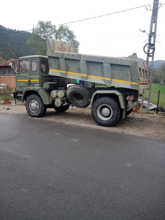 Vând camion basculabil (autobasculanta) astra iveco 4x4 cu echipament