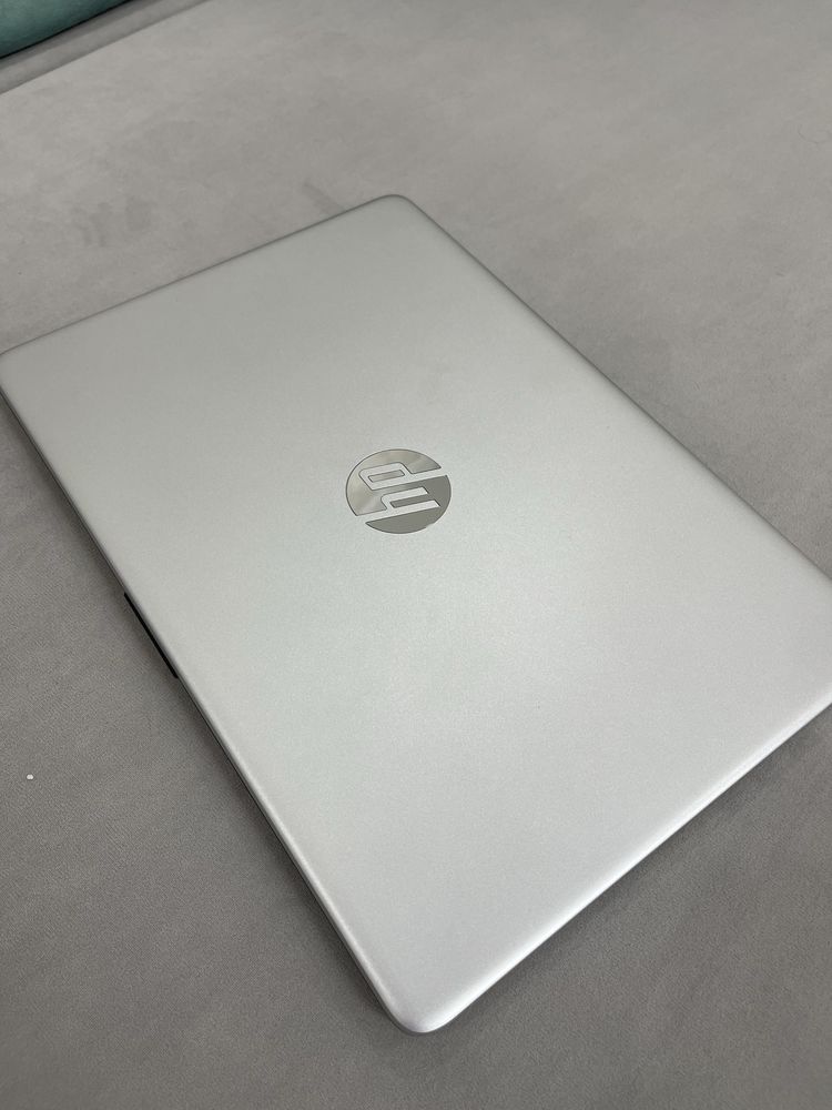 Продам ноутбук HP ультрабук 14 дюймов full hd