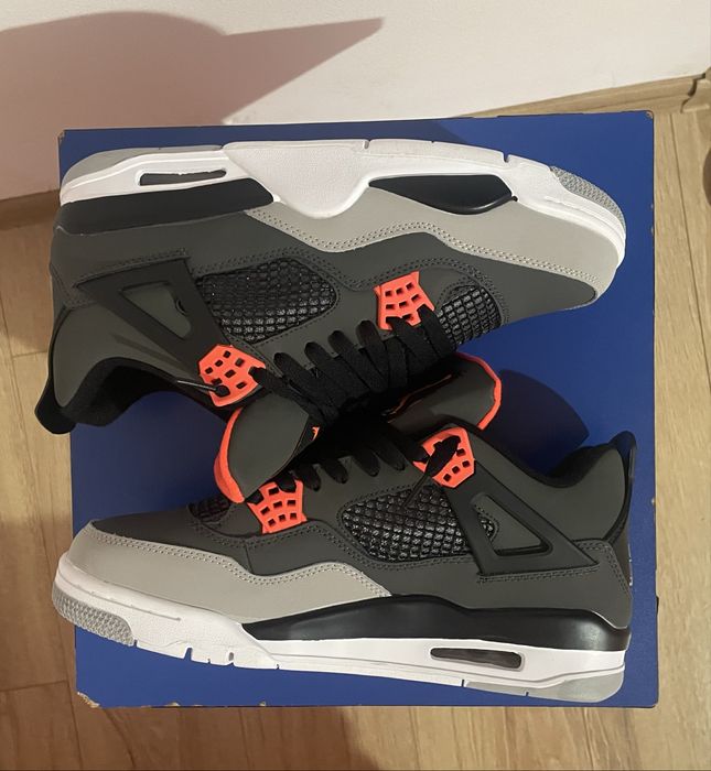 Jordan 4 Infrared