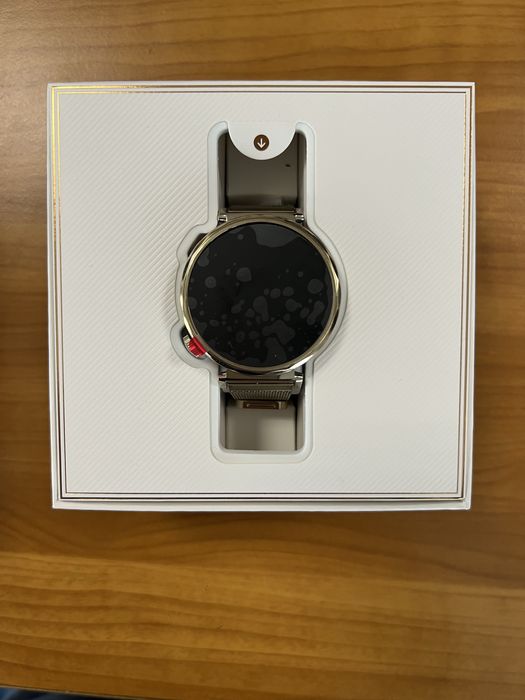 Смарт часовник Huawei WATCH GT 5 GOLD MILANESE 41mm Jana-B19M 55020DJQ