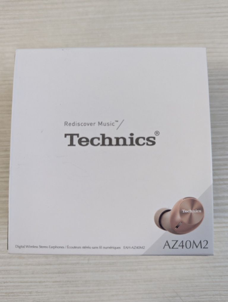 Casti true wireless Technics AZ-40m2