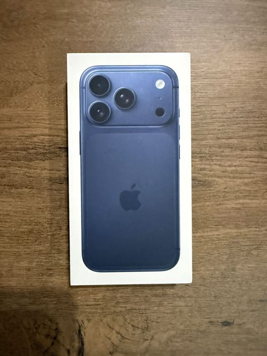 iPhone 17 Pro Deep Blue 512GB