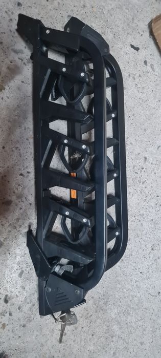 Suport schiuri cu cheie