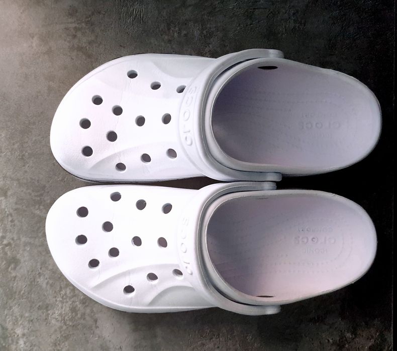 Crocs (41-42 EU), белые