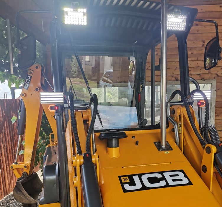Iveco 35c13, jcb 1cx,Ifor Williams