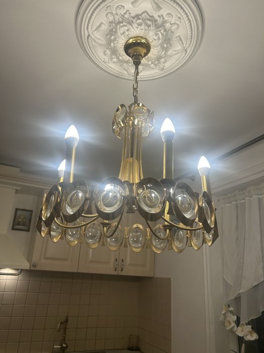 Candelabru elegant cu finisaj suriu cu sase becuri