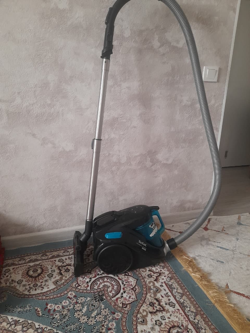 пылесос tefal в отличном состоянии
