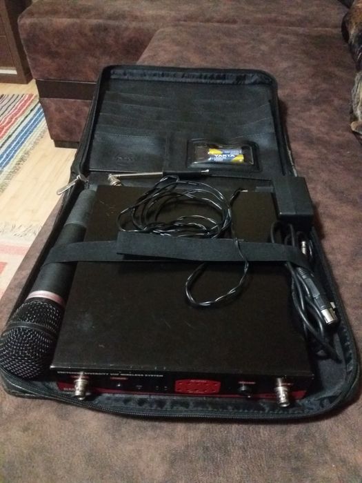 Microfon wireless proel