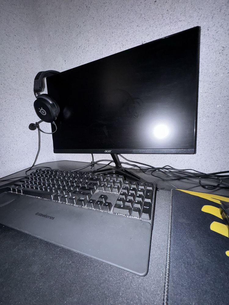 Продам компьютер Setup с креслом, столом