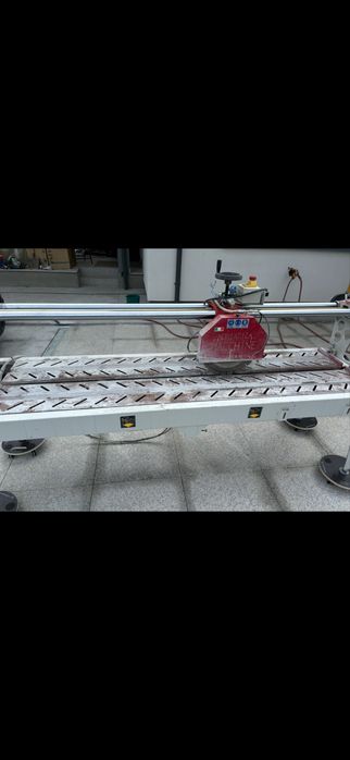 Masina de taiat pe apa, piatra natutala …!