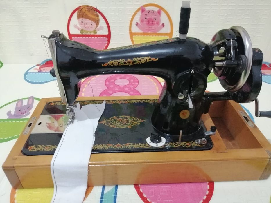 Швейная машина Подольск 2М