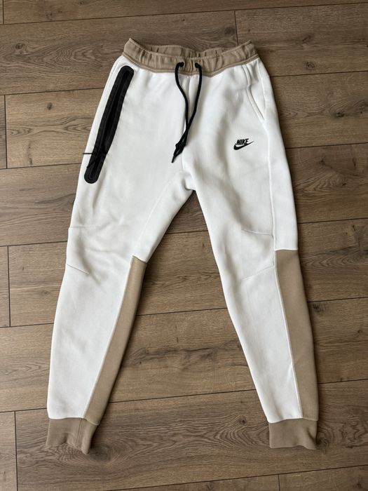 Nike tech fleece