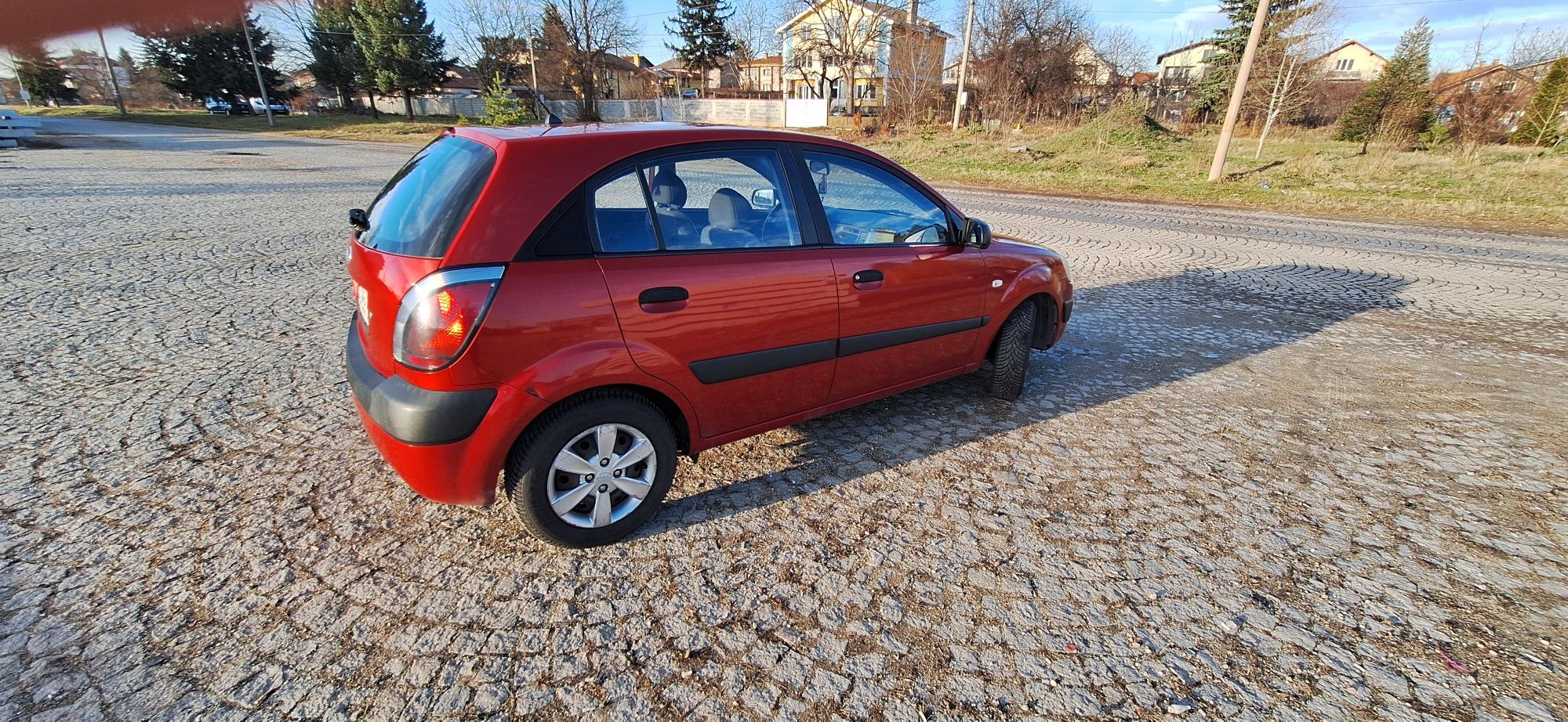 Kia Rio 1.4 v16 Газ