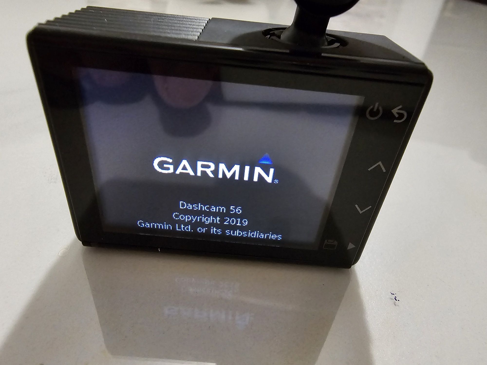 Видеорегистратор GARMIN DASH CAM 56