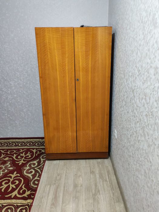 Продам шкаф цена 3000