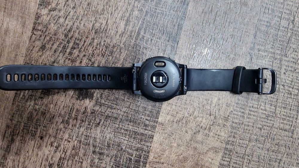Ceas Garmin VivoActive 4 Music