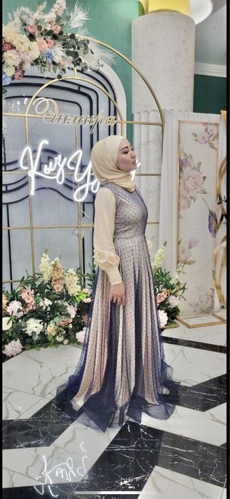 Вечернее платье