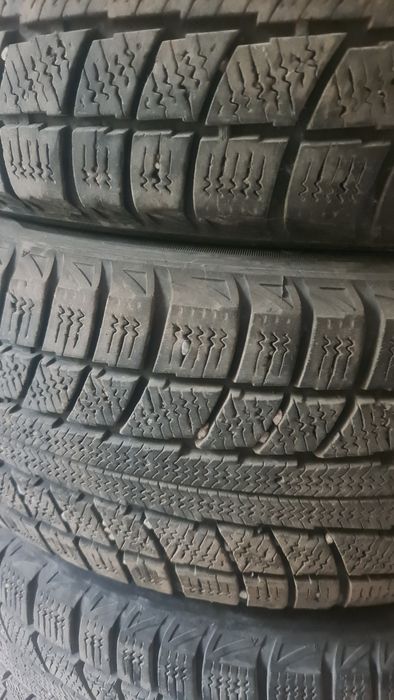 Зимние покрышка состояние хороший