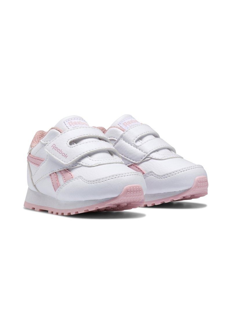 Новые кроссовки от Reebok