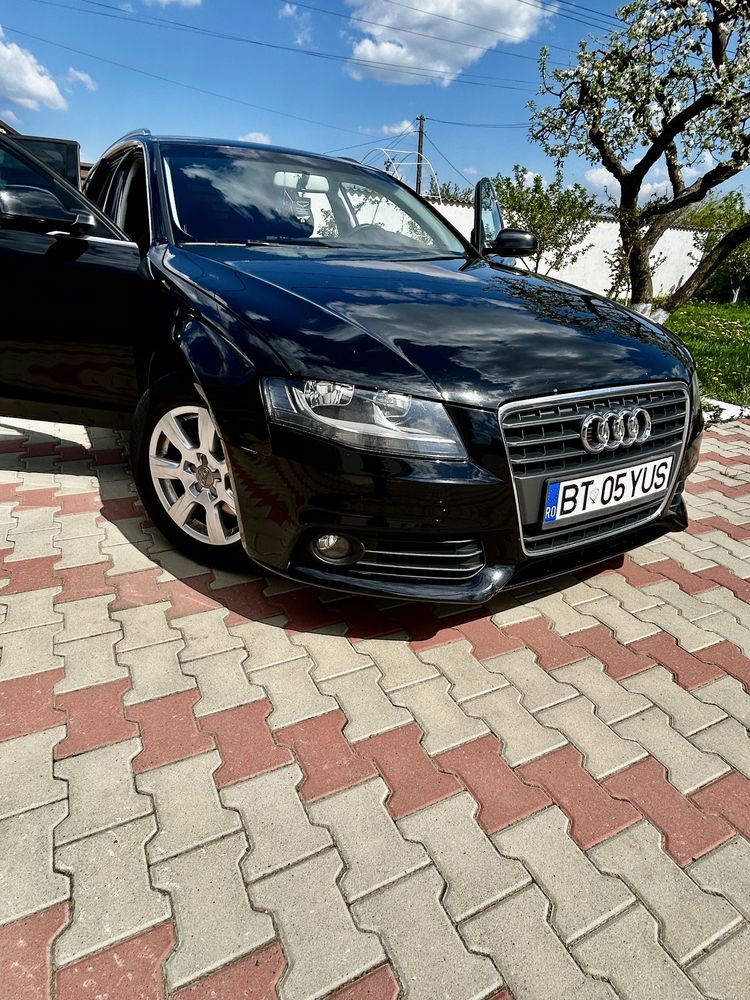 Audi A4 B8. 2010 2.0TDI