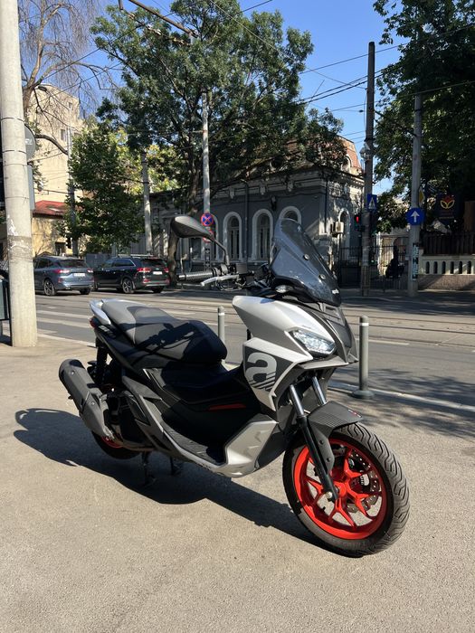 Aprilia SR 125 GR sport ABS,  CATEGORIA B