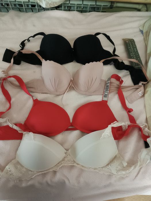 Продам бюзгалтера в хорошем состоянии