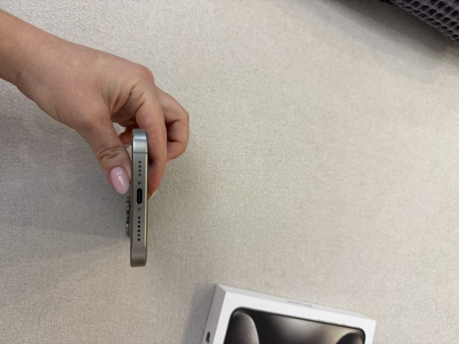 Iphone 15 pro max 256 gb titanium