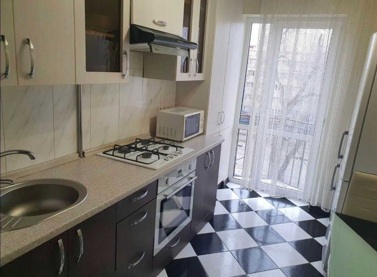 Едностаен апартамент в кв. Кючук Париж