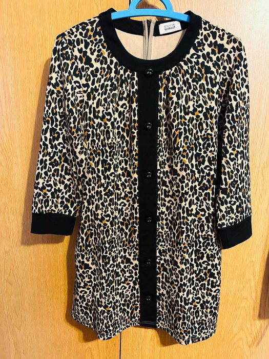 Елегантни рокли-ежедневни и делови.