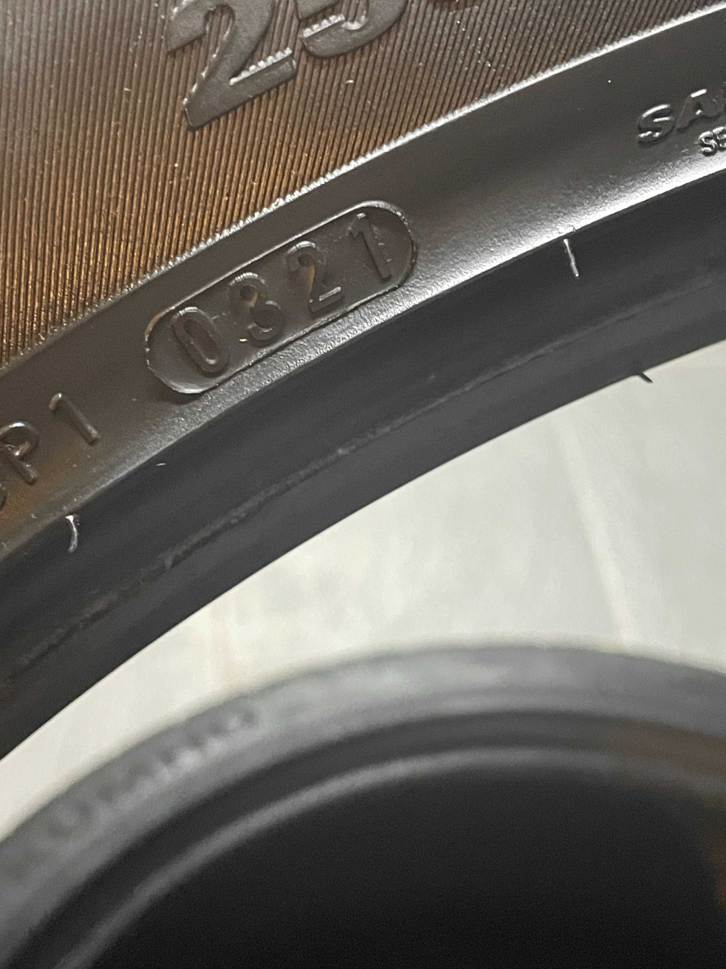 Летни гуми KUMHO ECSTA PS91 с борд 255/40 R20 Дот 0321