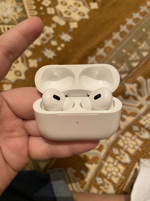 Airpods pro 2 продам состояние как новый
