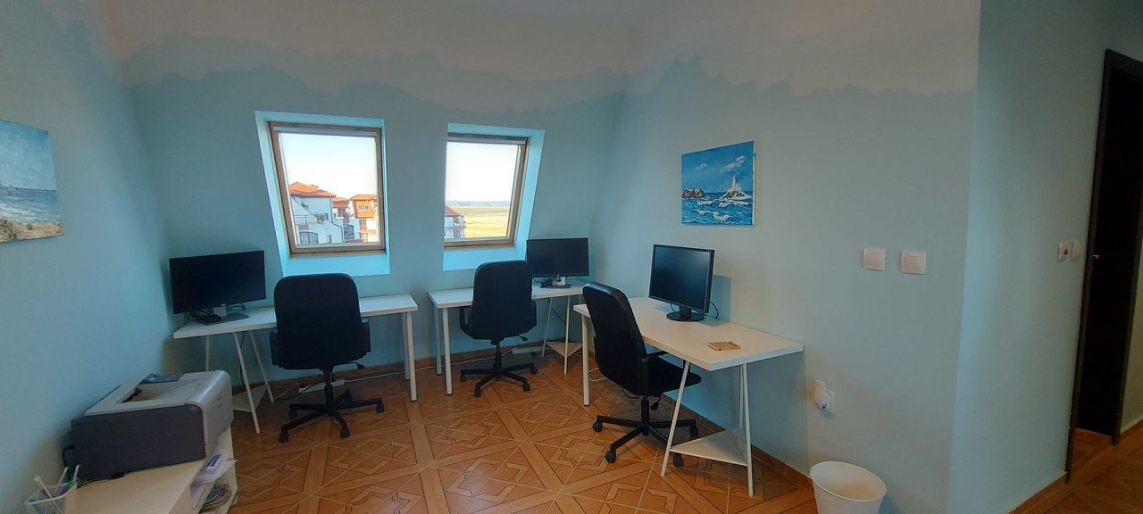 Продава се  в Ахелой -  кв.м за 0 €/ - Снимка #8