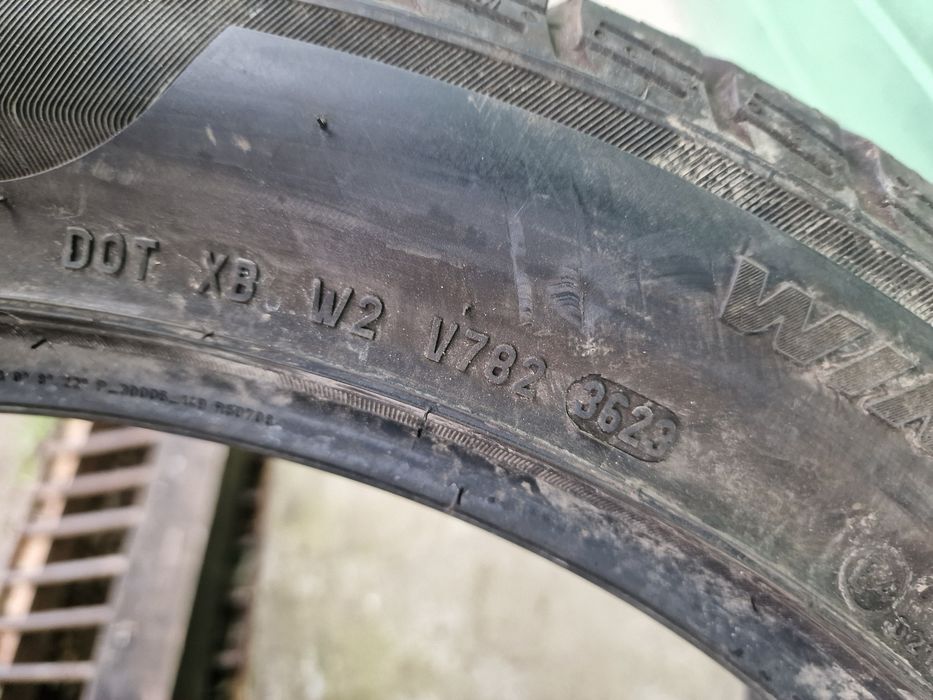 Anvelopă 245/45R19 marca Pirelli, DOT 2023