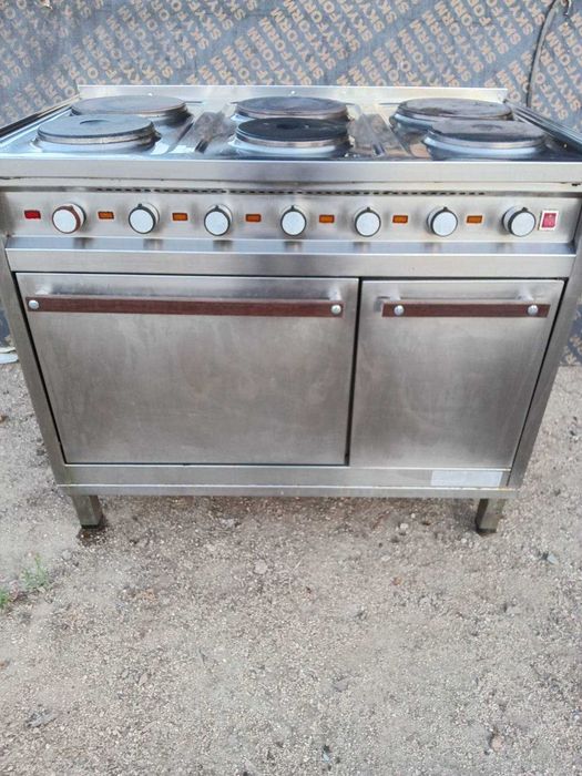 Професионална фурна