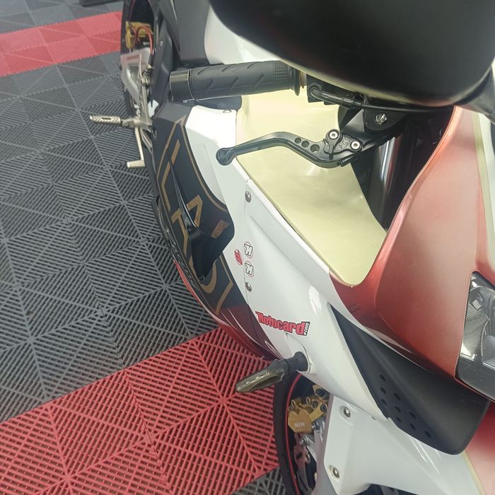 Honda CBR 600 RR 2004