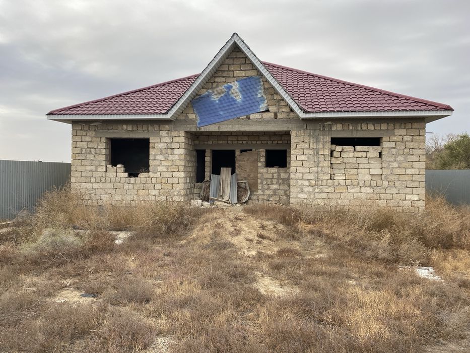 Продается недостроенный дом