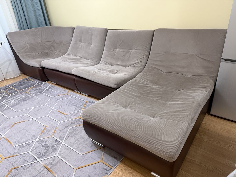 Продам диван с креслом