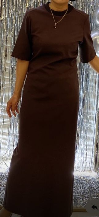 Платье цвета шоколад