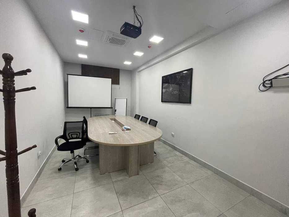 ПРОДАЖА — 450 м² коммерция в цоколе на Паркентском, с ремонтом (55)